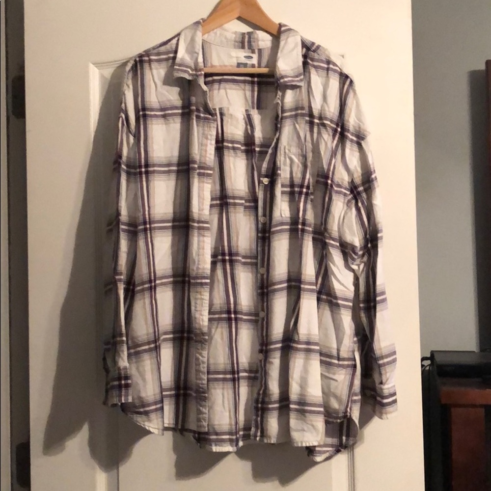 Old navy long sleeve button down shirt